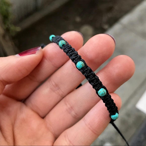 Turquoise Howlite Beads Waxed Bracelet - Picture 2 of 3